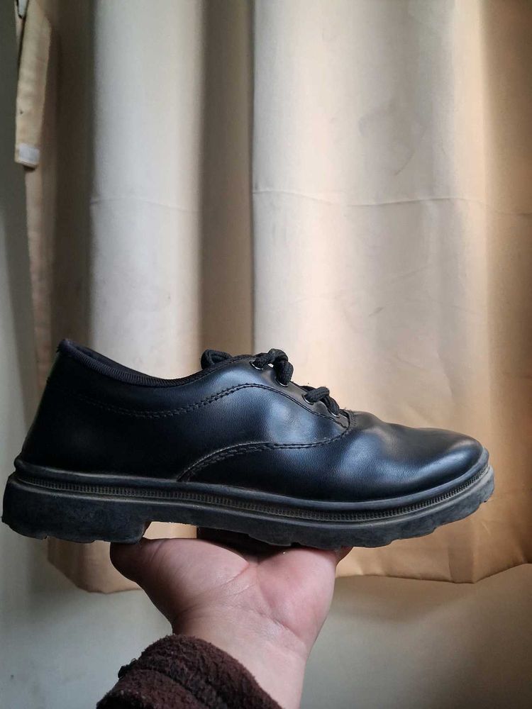 Classic Black Formal Shoes