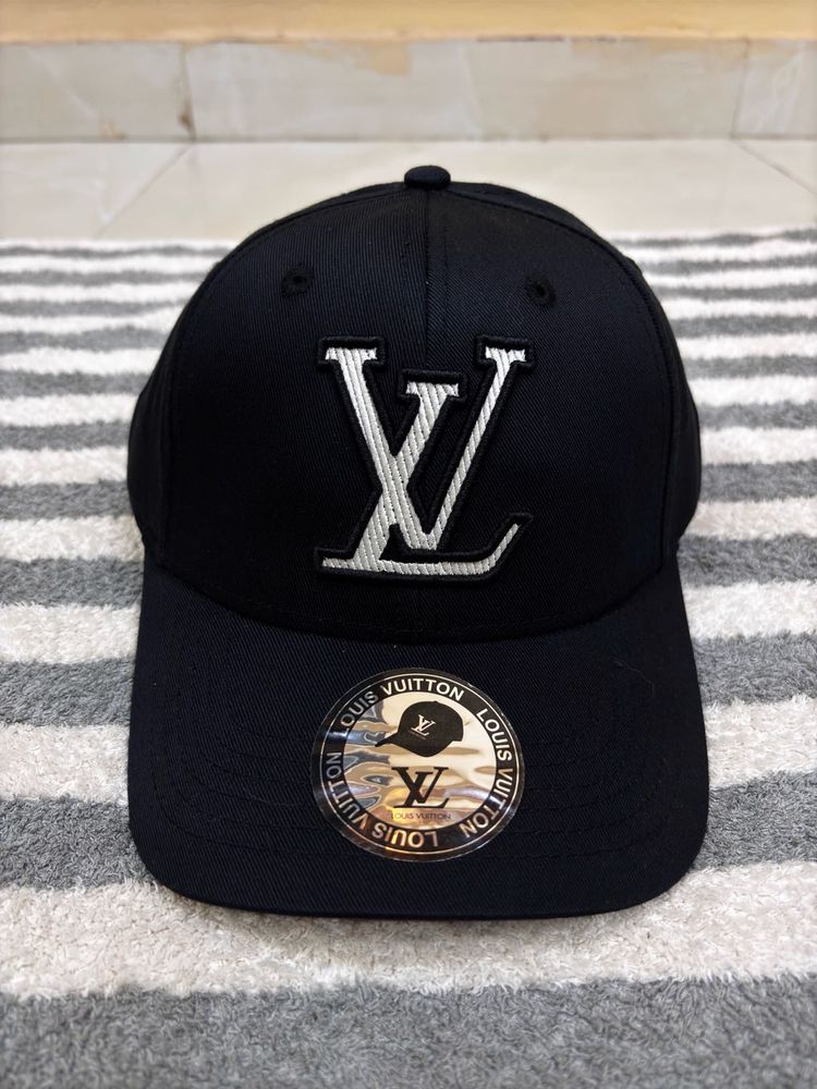 Louis Vuitton Premium Unisex Black Baseball Cap