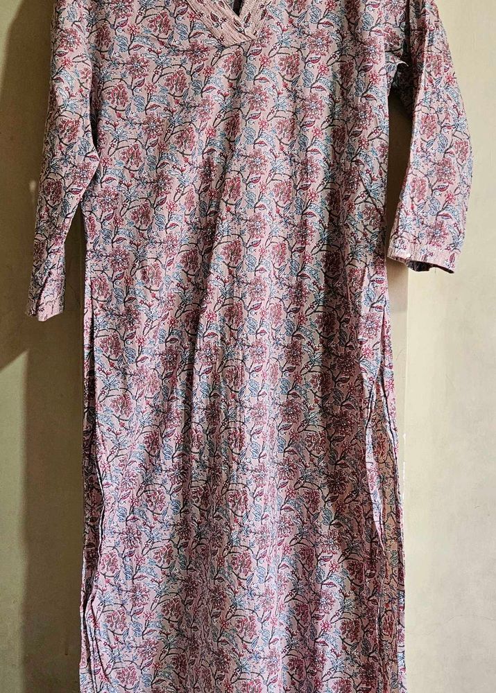 Elegant Pink Floral Print Kurta