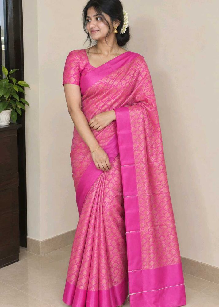 Beautiful Pink semi- Silk Saree