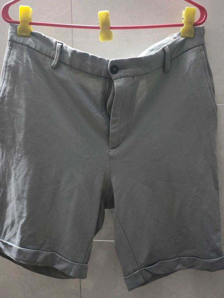 Zara Men's Grey Casual Shorts