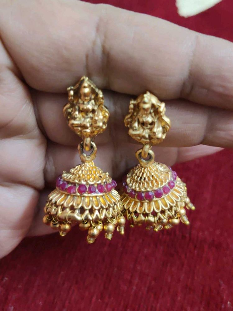 Exquisite Jhumka Earrings with Ruby Accents