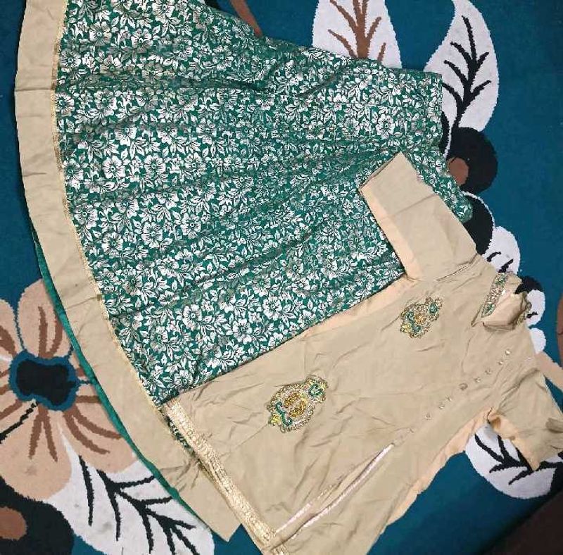 Elegant Ethnic Kurta Set