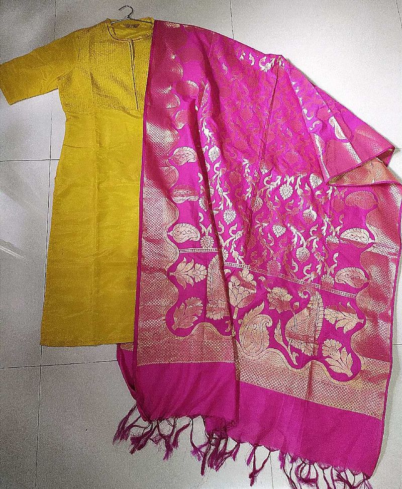 Aurelia Kurta Set 🌷🌻