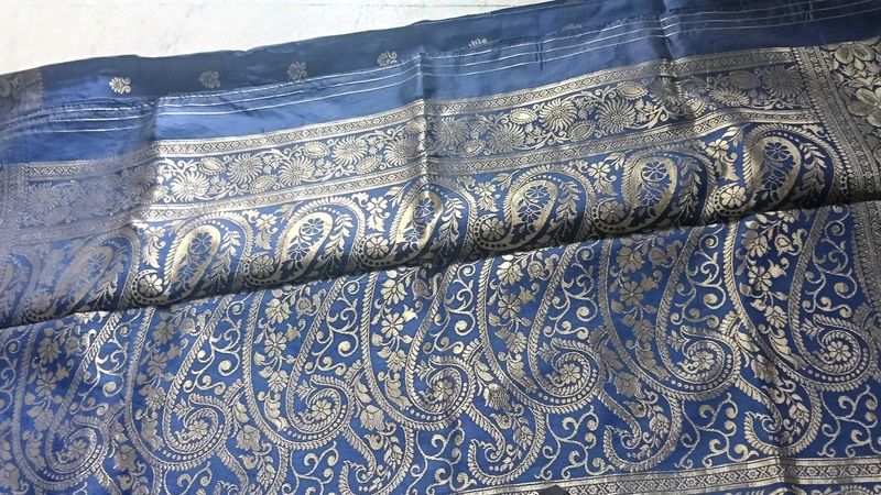 Elegant Blue Silk Saree with Gold Weave