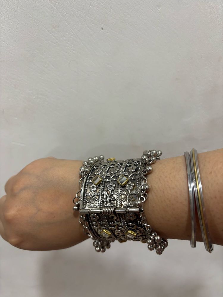 Exquisite Oxidized Silver Bangle