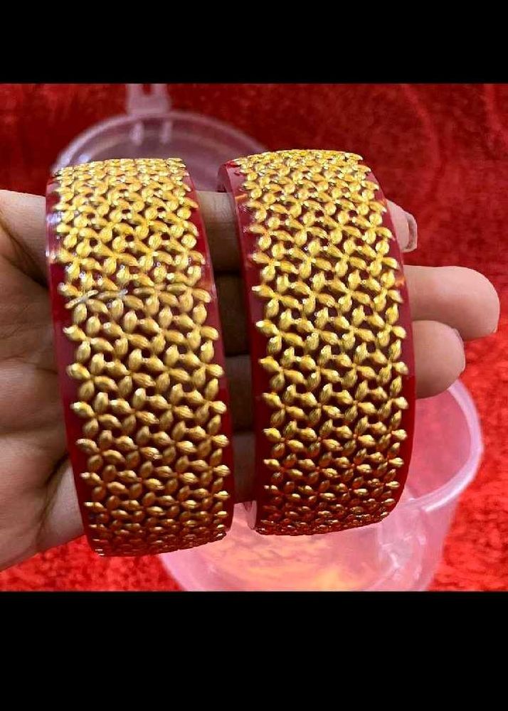 Exquisite Red &amp; Gold Bangles Set