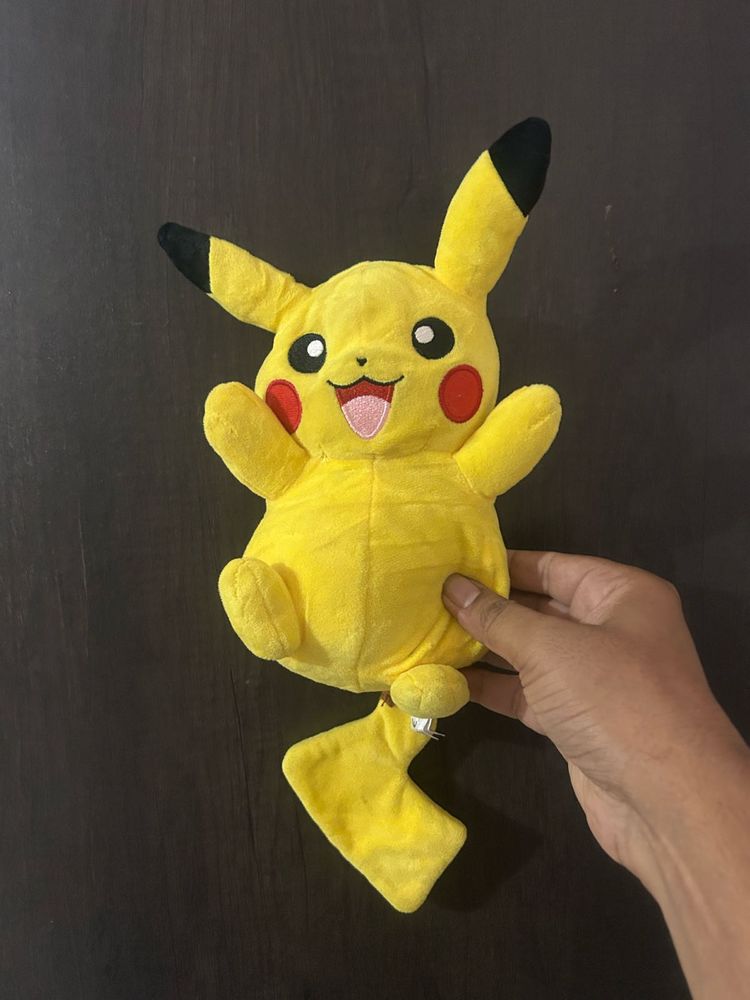 Pokemon Pikachu plush