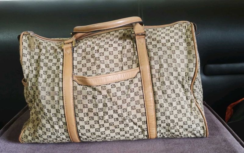 Vintage Pierre Balmain BAG 👜