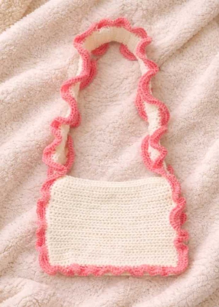 Crocheted Shoulder Bag with Ruffles