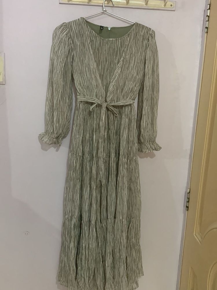 Pleated Tiered Maxi Dress
