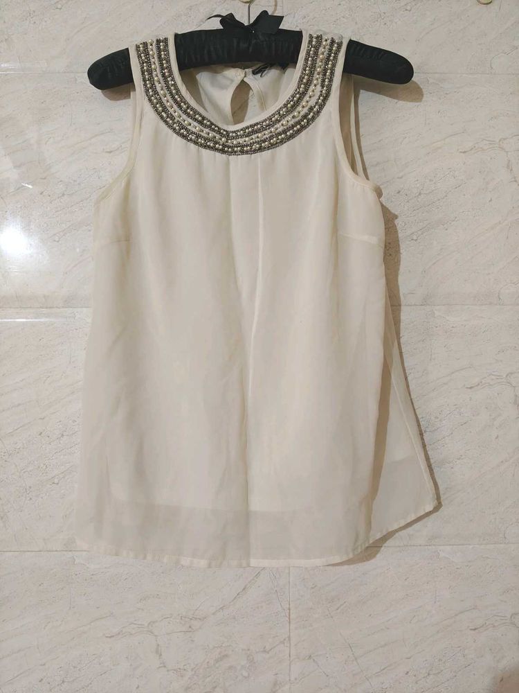 Elegant Sleeveless Top