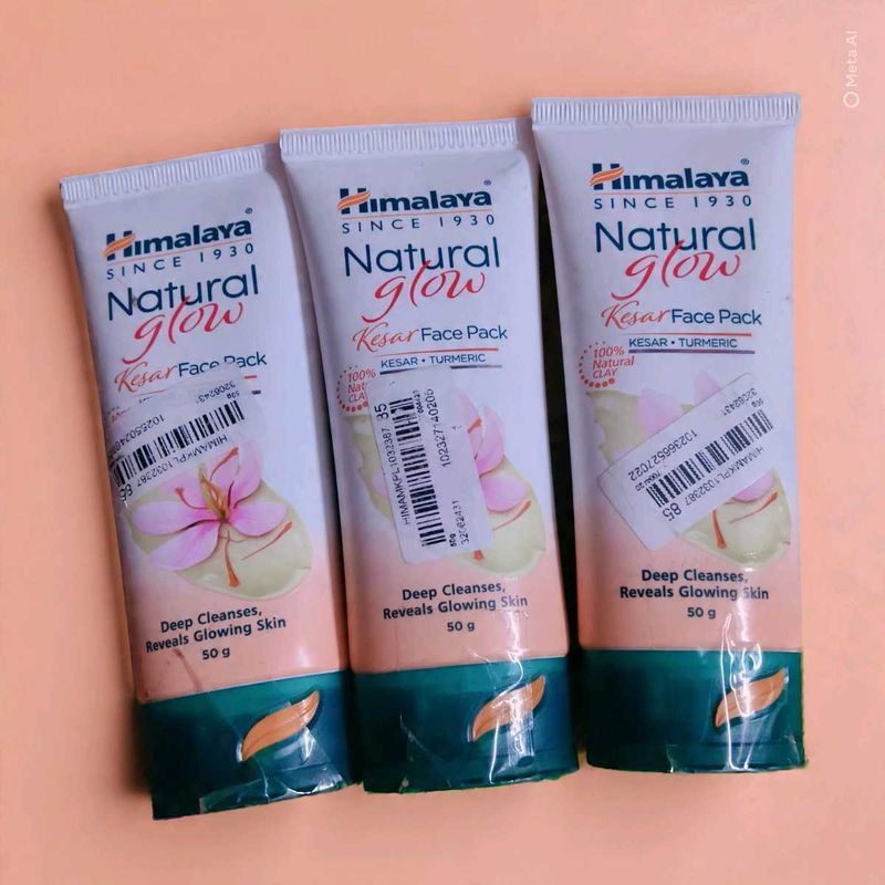 Himalaya Natural Glow Kesar Face Pack (Set of 3)