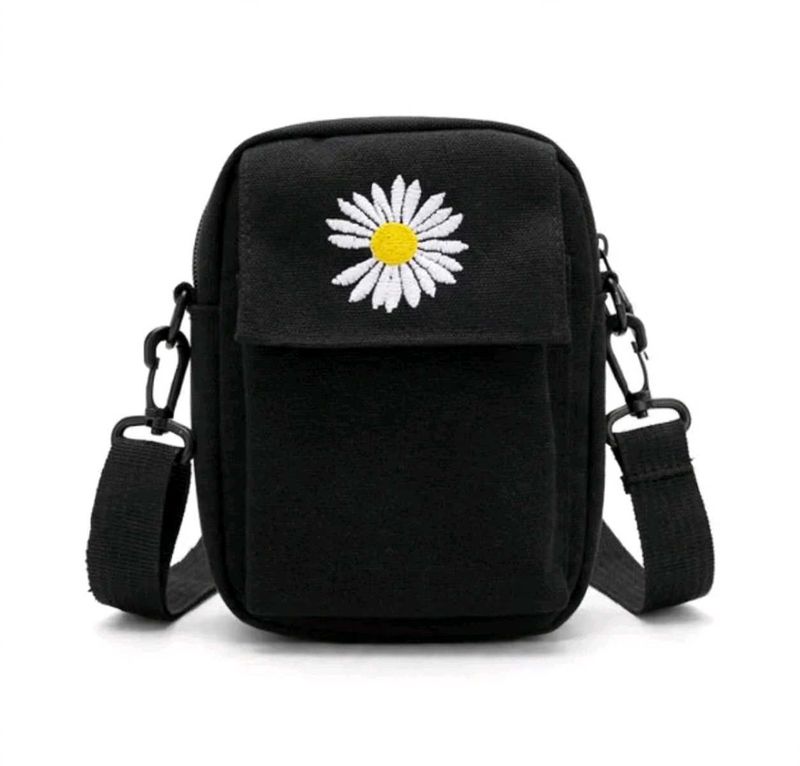 Cute Daisy Sling Bag 💐