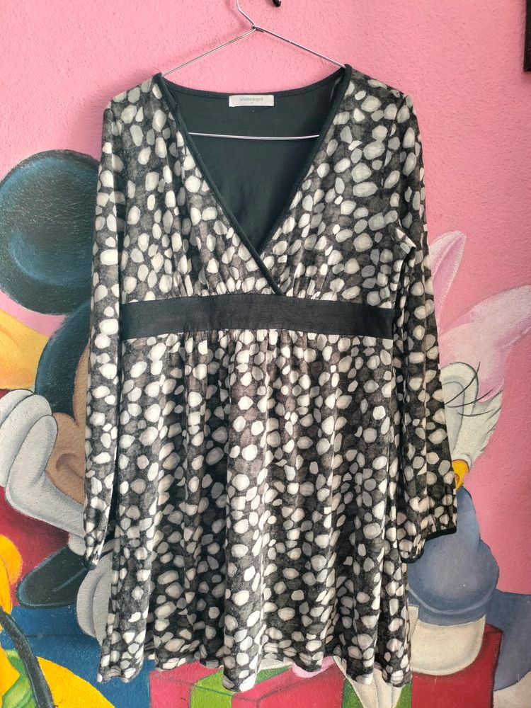 Beautiful Fit And Flare Dress 👗