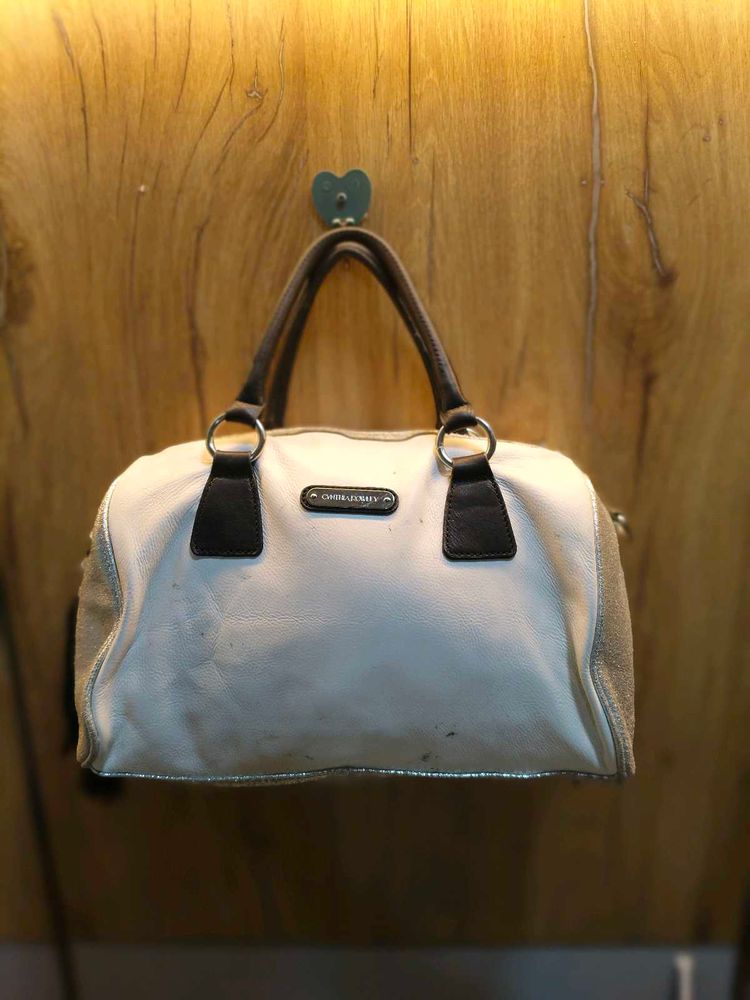 Chic Hobo Bag - White &amp; Tan