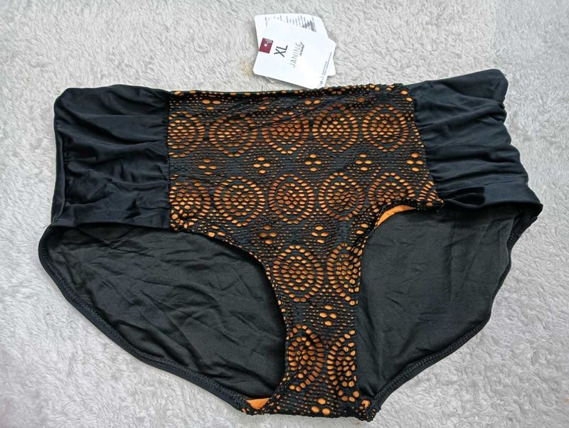 Stylish Black &amp; Orange Bikini Bottom ♥️