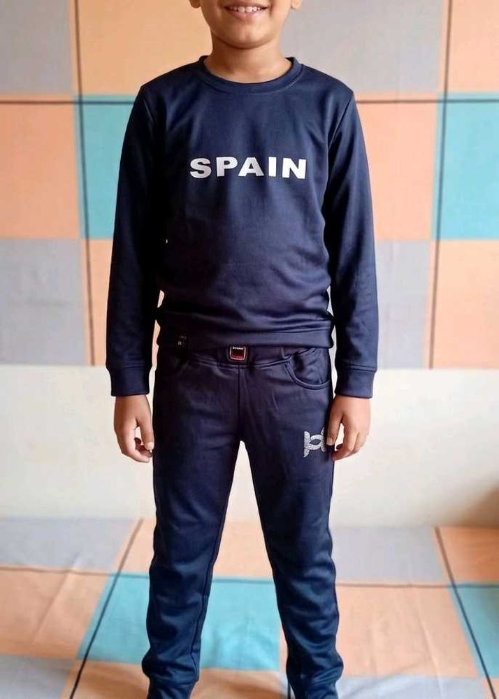 Spain Outfit - T-shirt and Trousers