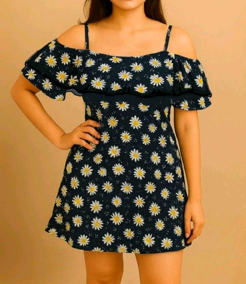 🌼Daisy Top from Dubai🌼