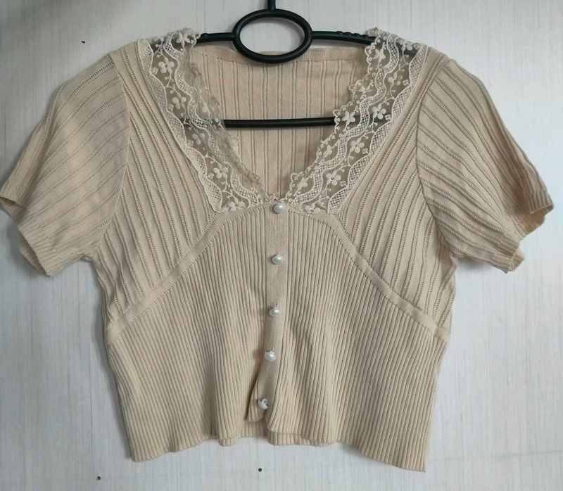 Lace Trim Knit Crop Top