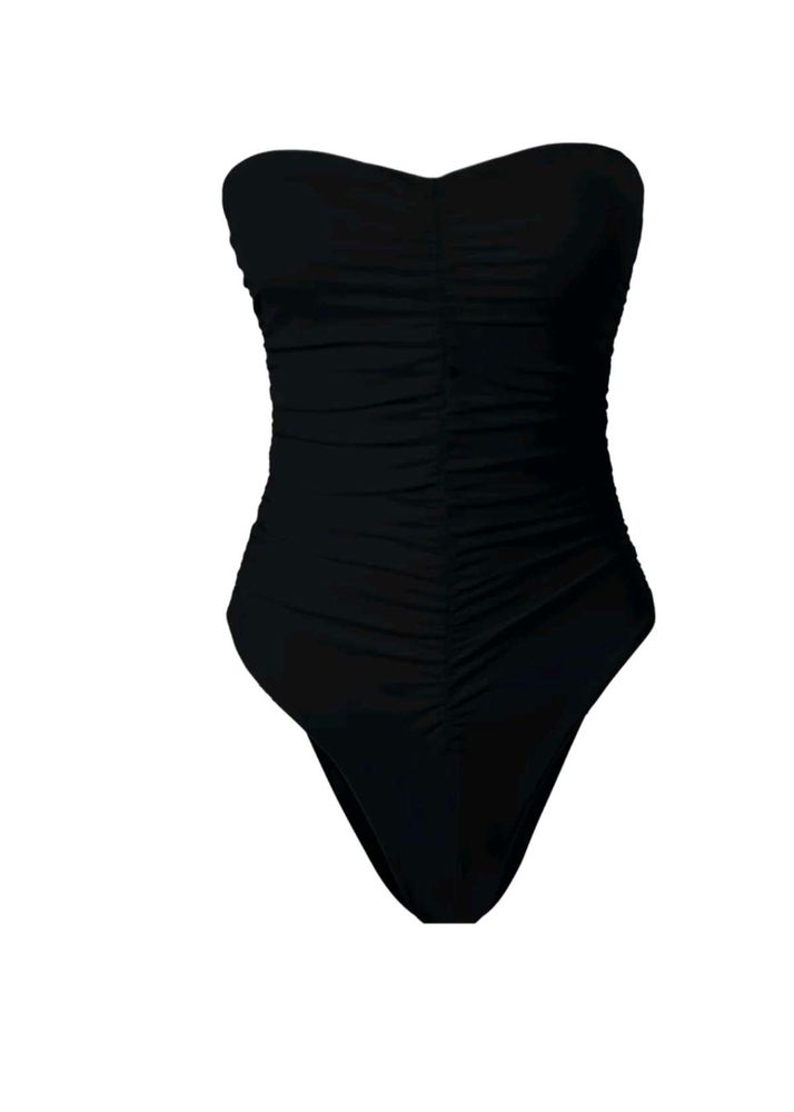 Chic Black Ruched Strapless One-Piece Swimsuit