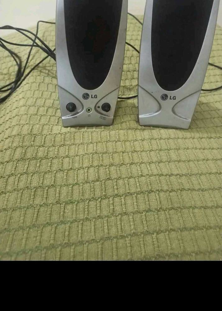 LG Computer Speakers
