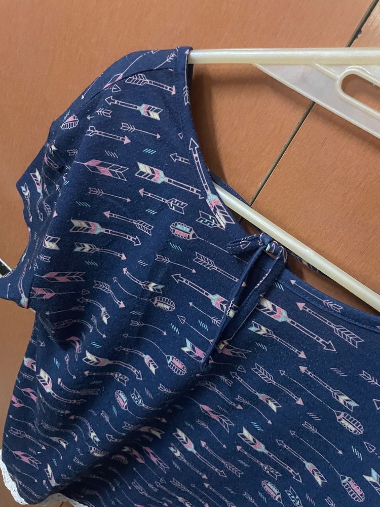 Cute Arrow Print Navy Blue Top