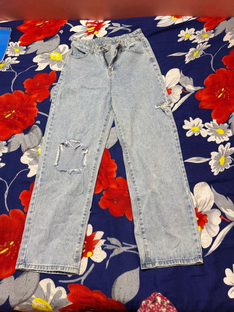 Distressed Light Wash Wide Leg Jeans