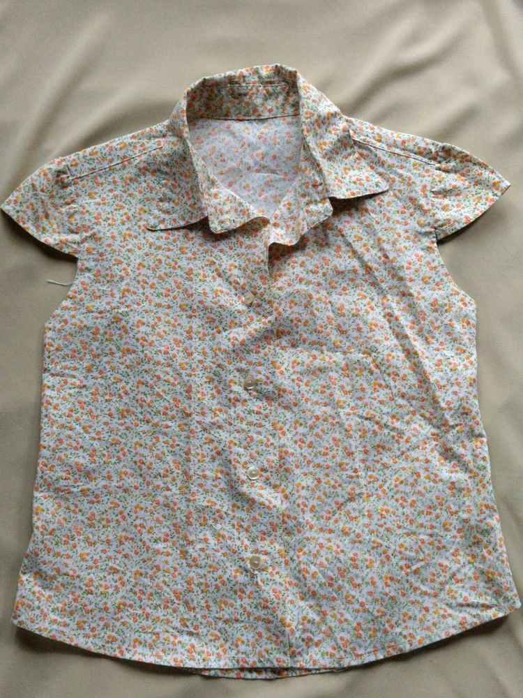 Cute Floral Print Button-Up Shirt