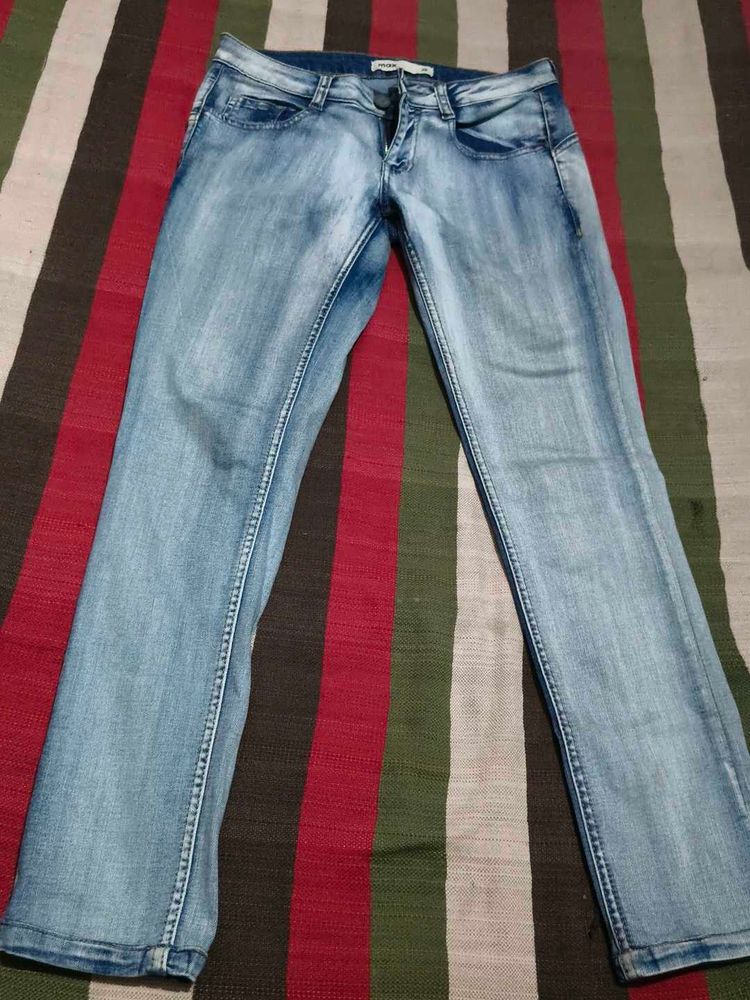 Light Wash Denim skinny Jeans