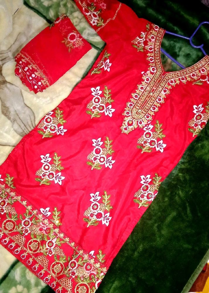 Party Wear Salwar Suit With Dupatta