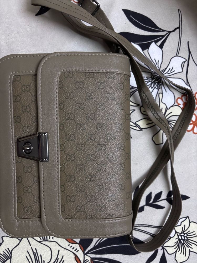Chic Crossbody Bag