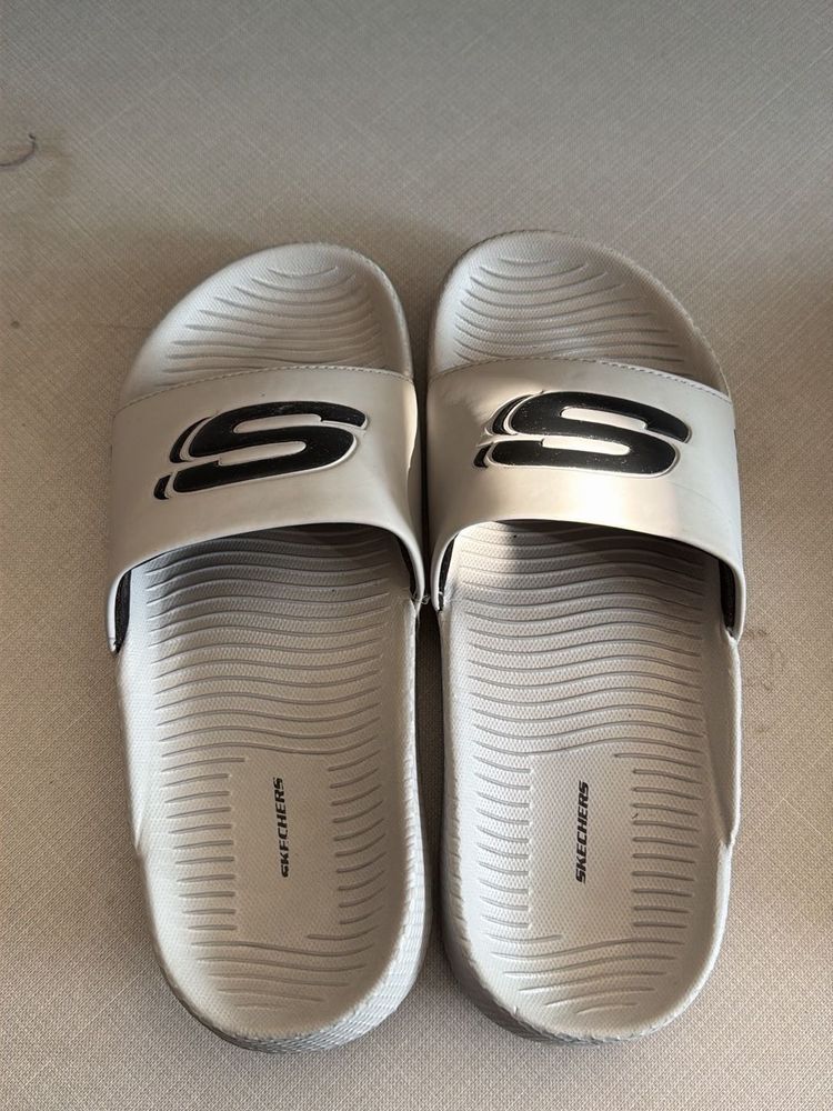 Skechers grey Slides