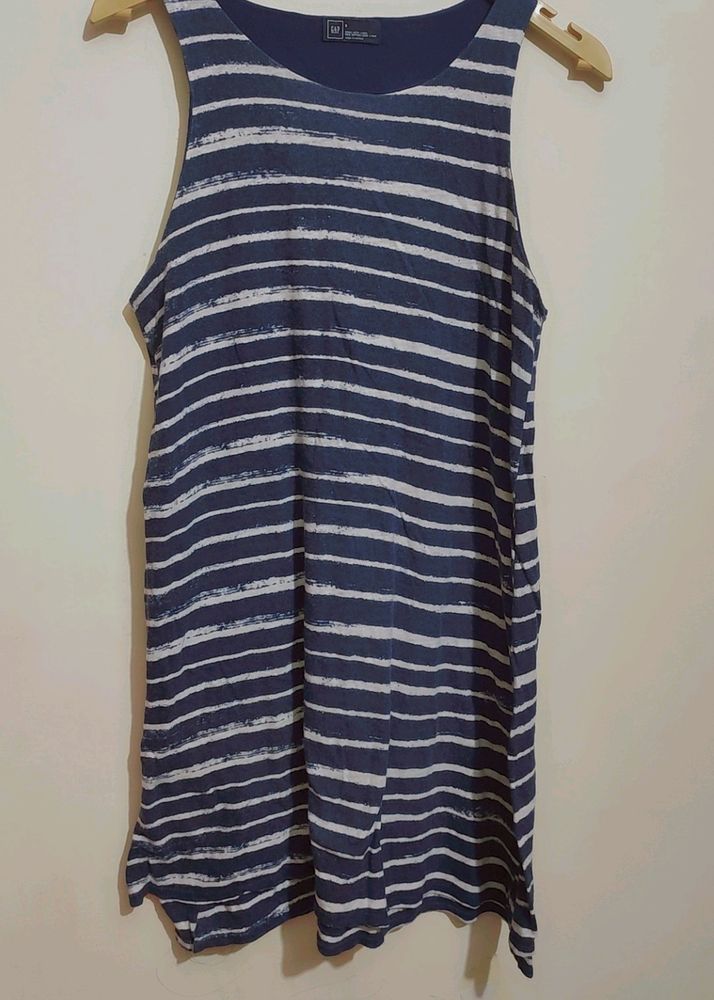 Blue &amp; White Lining Print Camisoles