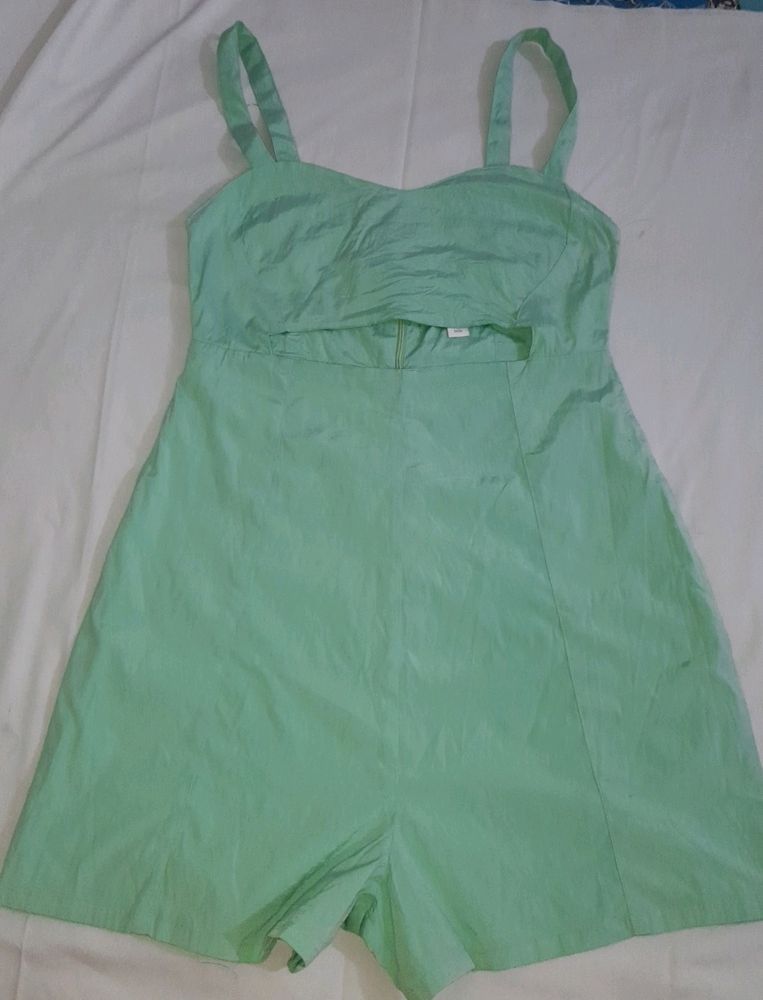 Beautiful Sea Green Short Jump Suit Size S