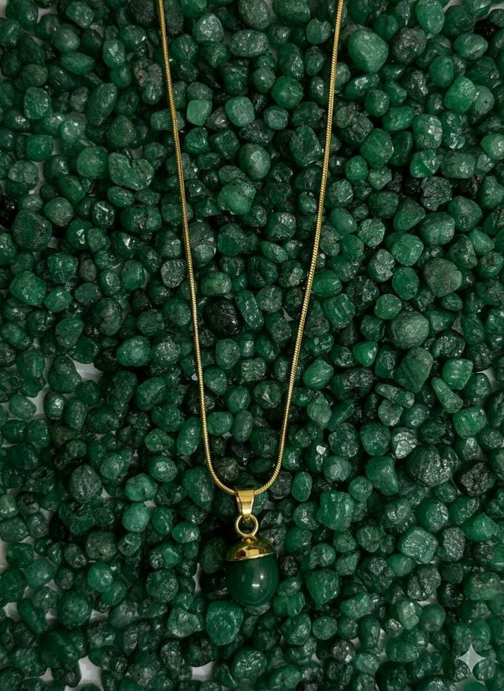 Emerald Pendant Necklace