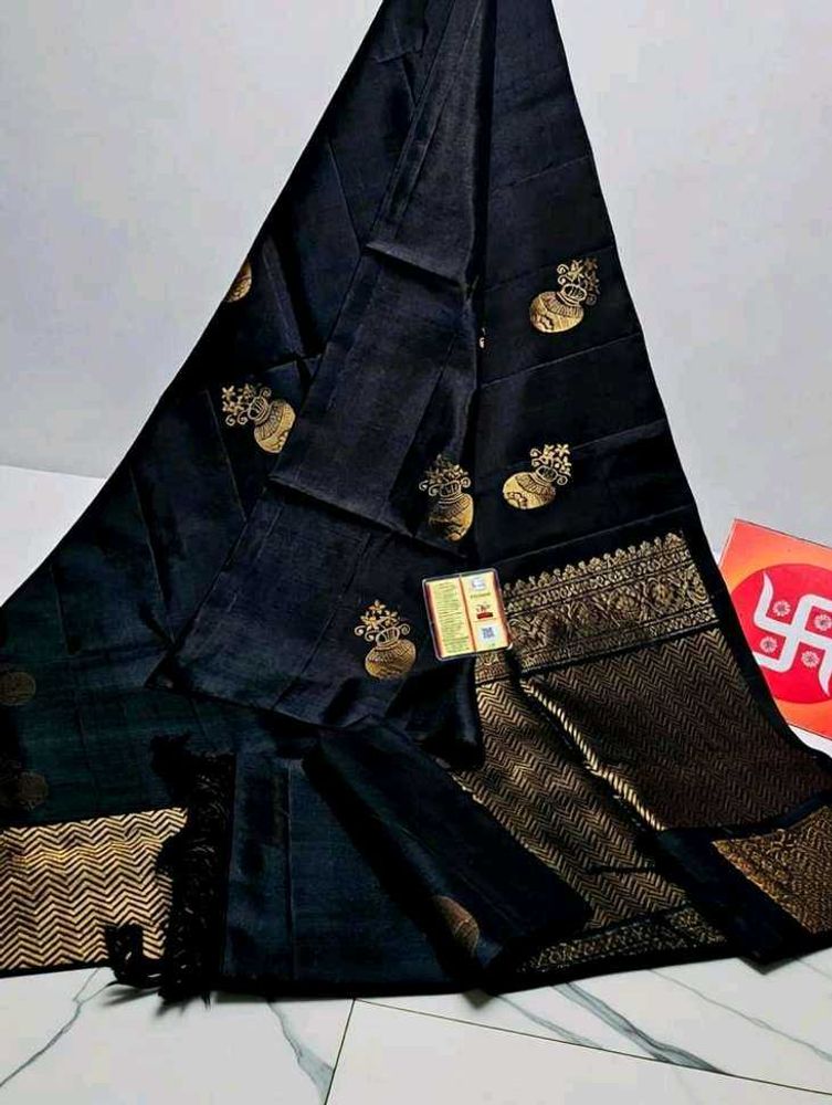 Elegant Black Banarasi Saree with Gold Embellishme