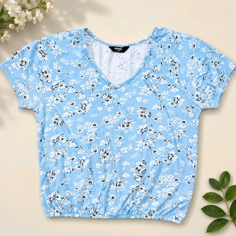 Blue Floral V-Neck Cropped Top