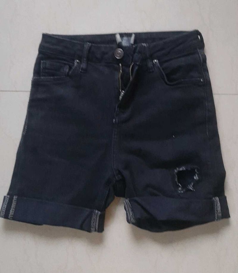 Stylish Black Denim Shorts