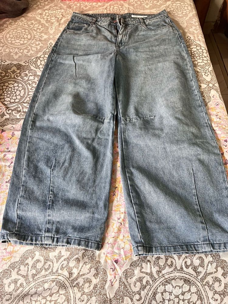Zudio jeans.
