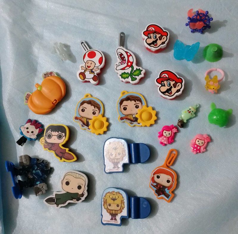 Assorted small toys