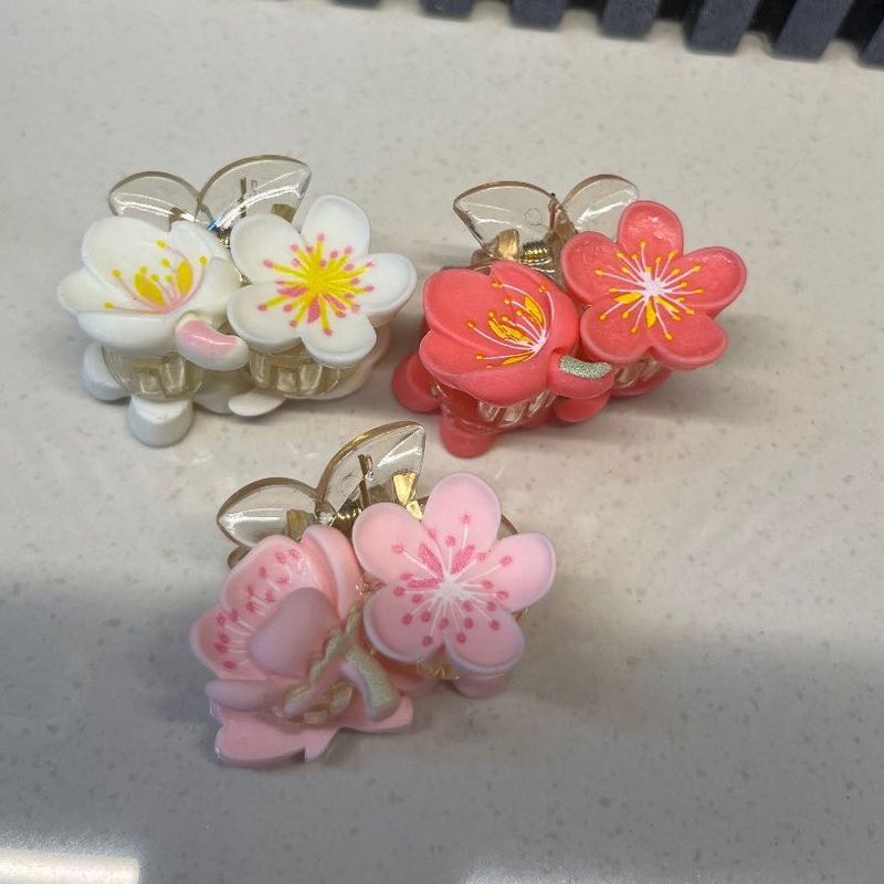 Cute small Flower Hair Claw Clips