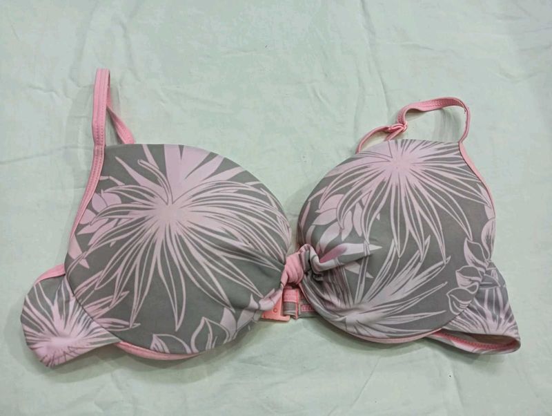 Stylish Pink &amp;💚 Grey Floral Print Bra