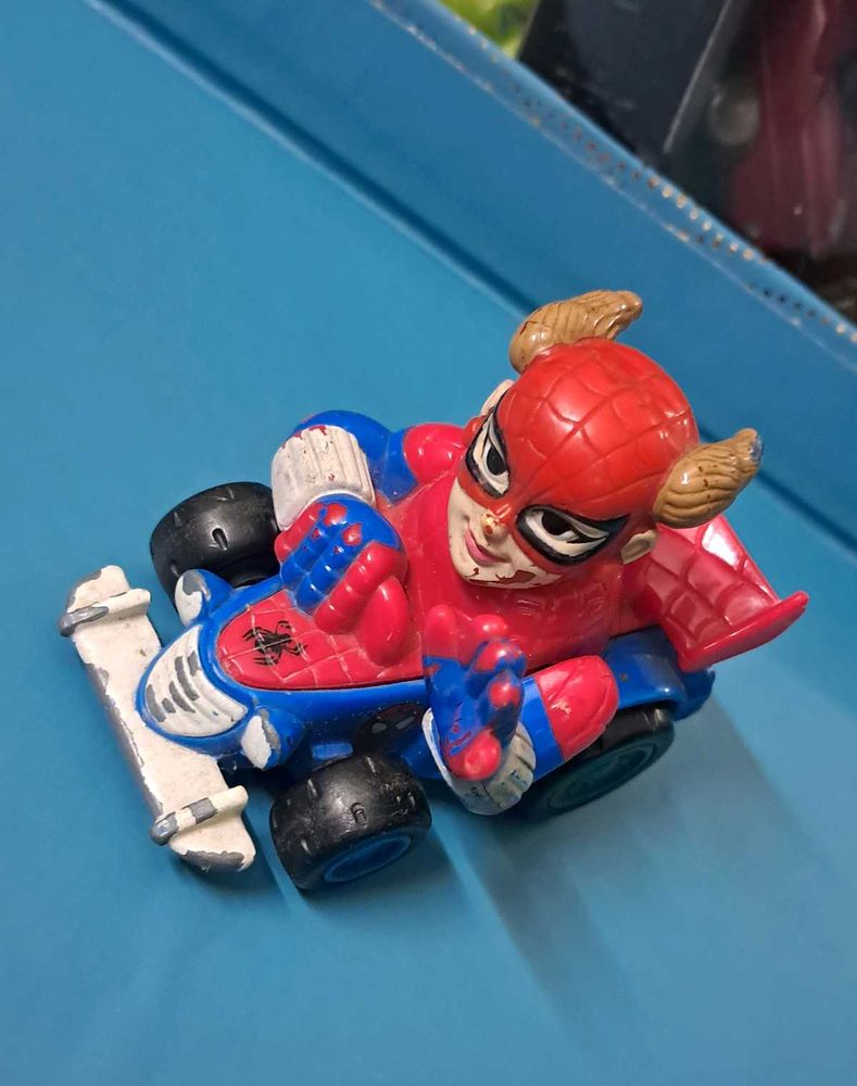 2003 Maisto Marvel  Spider Girl