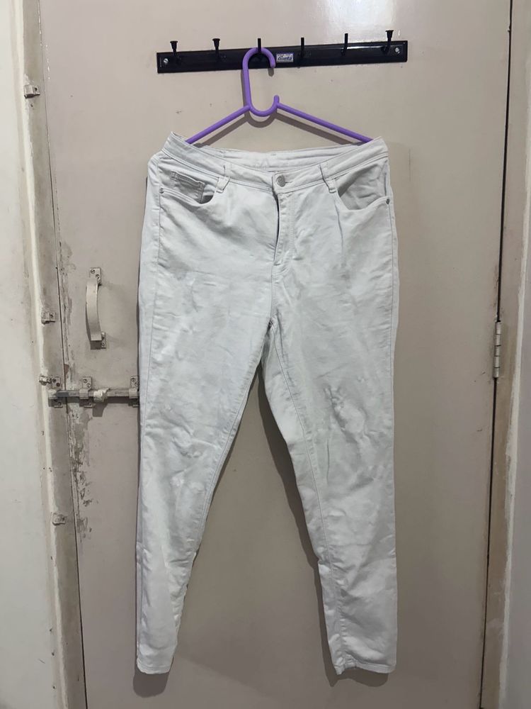 White High-Waisted Women Jeans