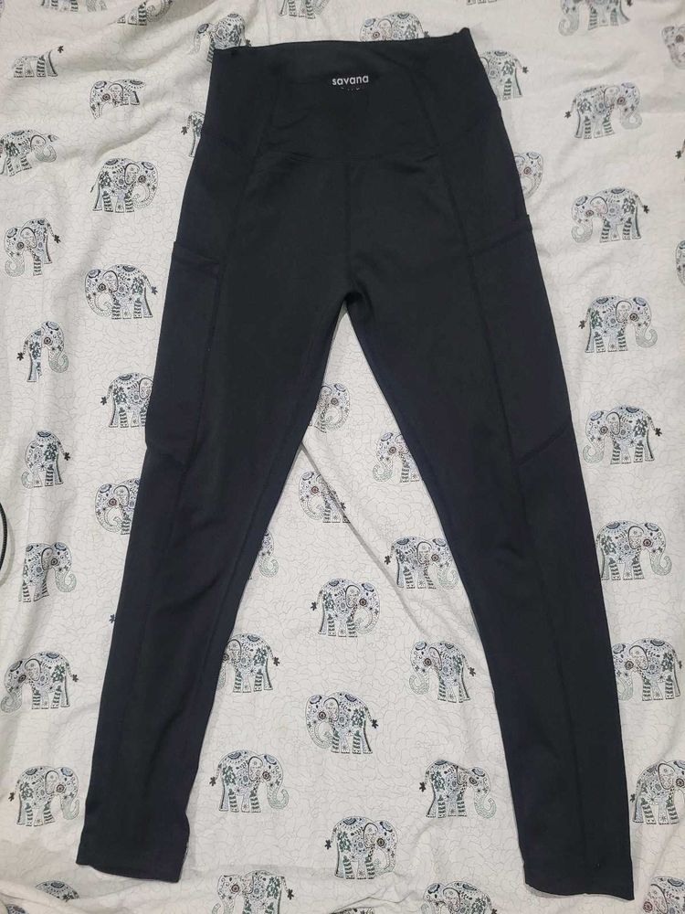 Savana Black Athleisure Leggings with Pockets
