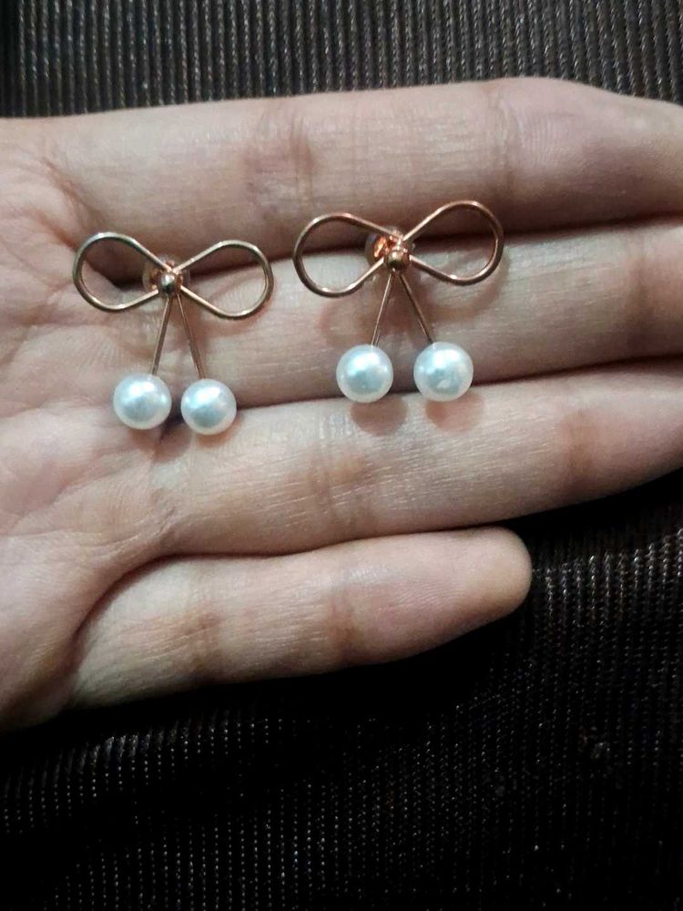 Cute Bow Pearl Drop Earrings