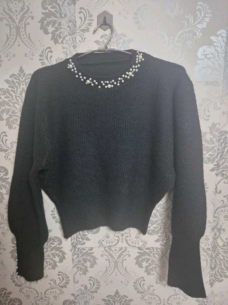 Black Pearl Detail Knit Sweater