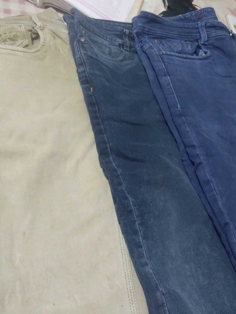 Bundle of 3 Pairs jeans