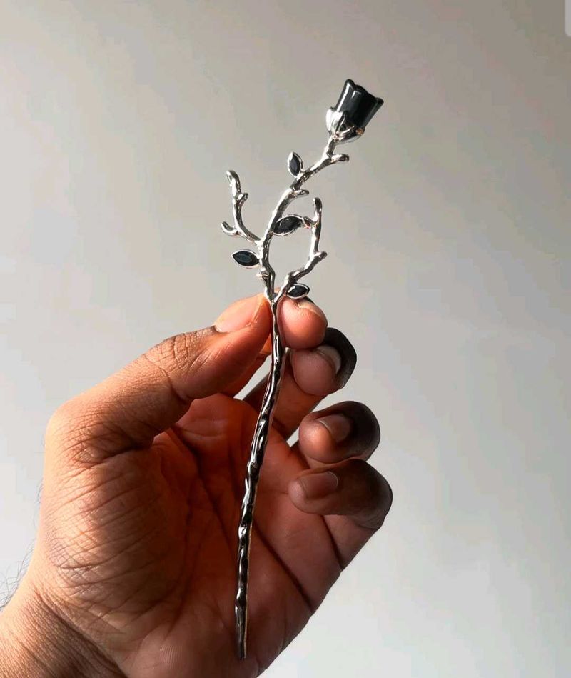 Midnight Rose Hairpin